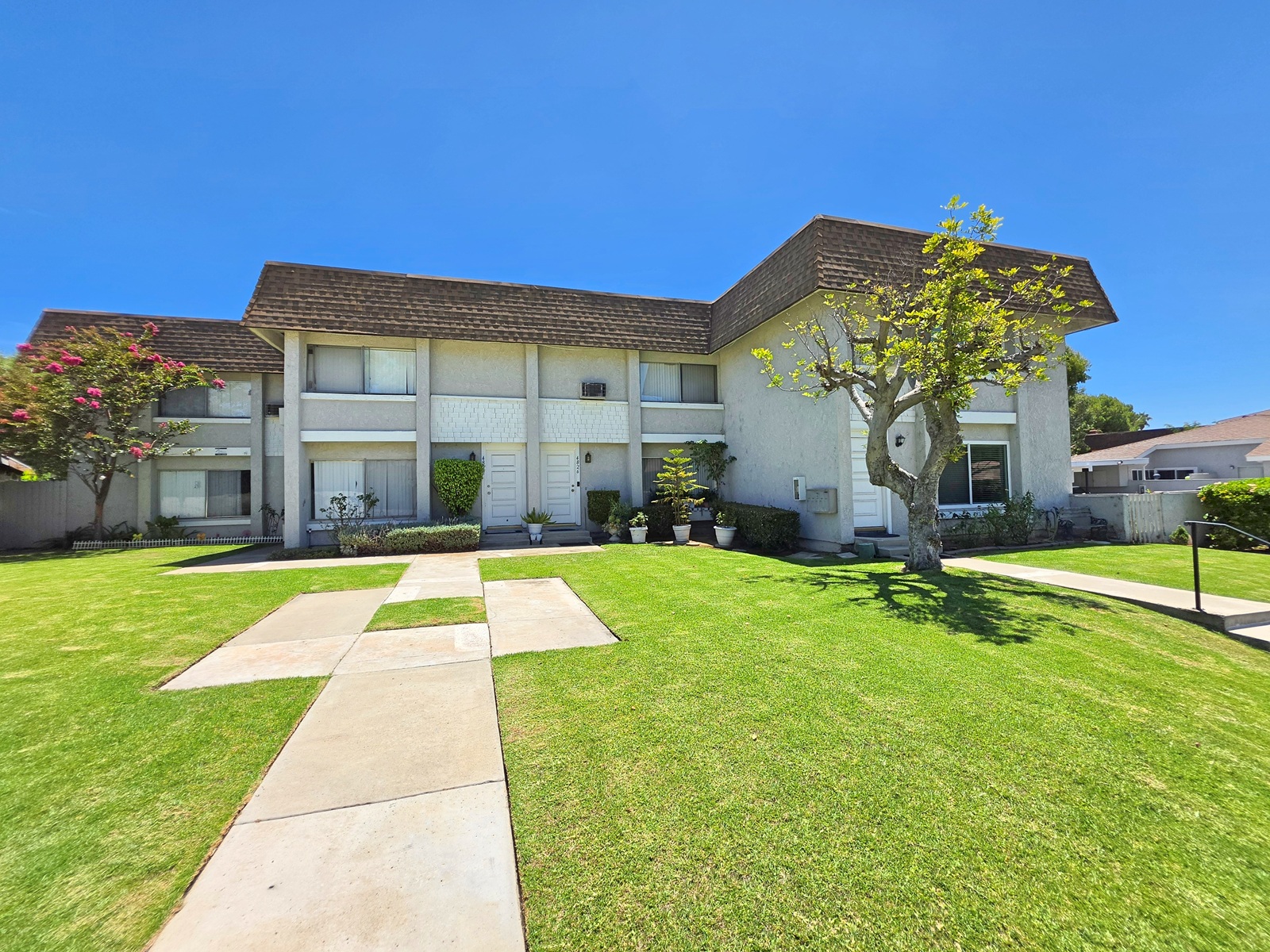 ICRE - YL Fourplex - 4830
